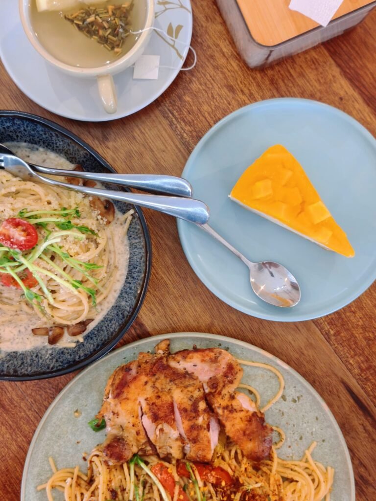 Inara Café Putrajaya: Aesthetic Café With Good Food & Cozy Vibes