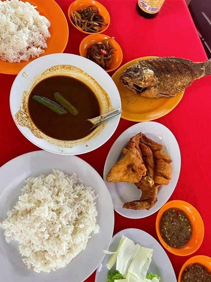 D’Warung Bawal Bangi: A Simple Meal I Never Get Tired Of