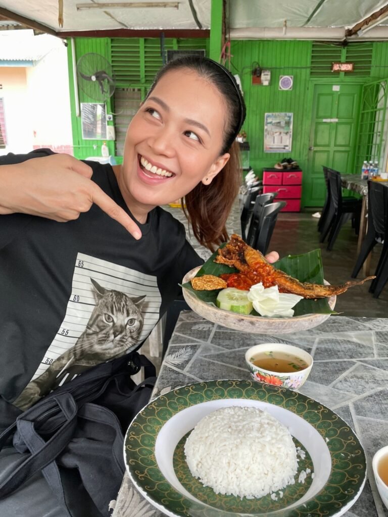 Ayam Penyet Kak Su: A Hidden Gem for Authentic Indonesian Food