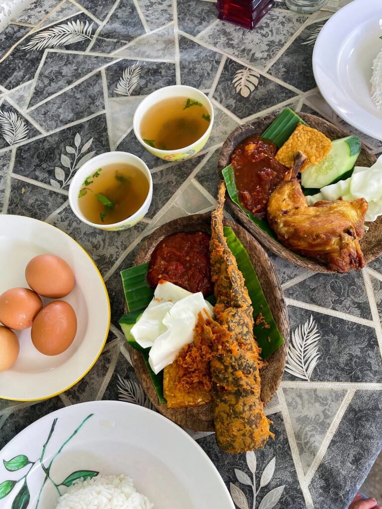 Ayam Penyet Kak Su: A Hidden Gem for Authentic Indonesian Food