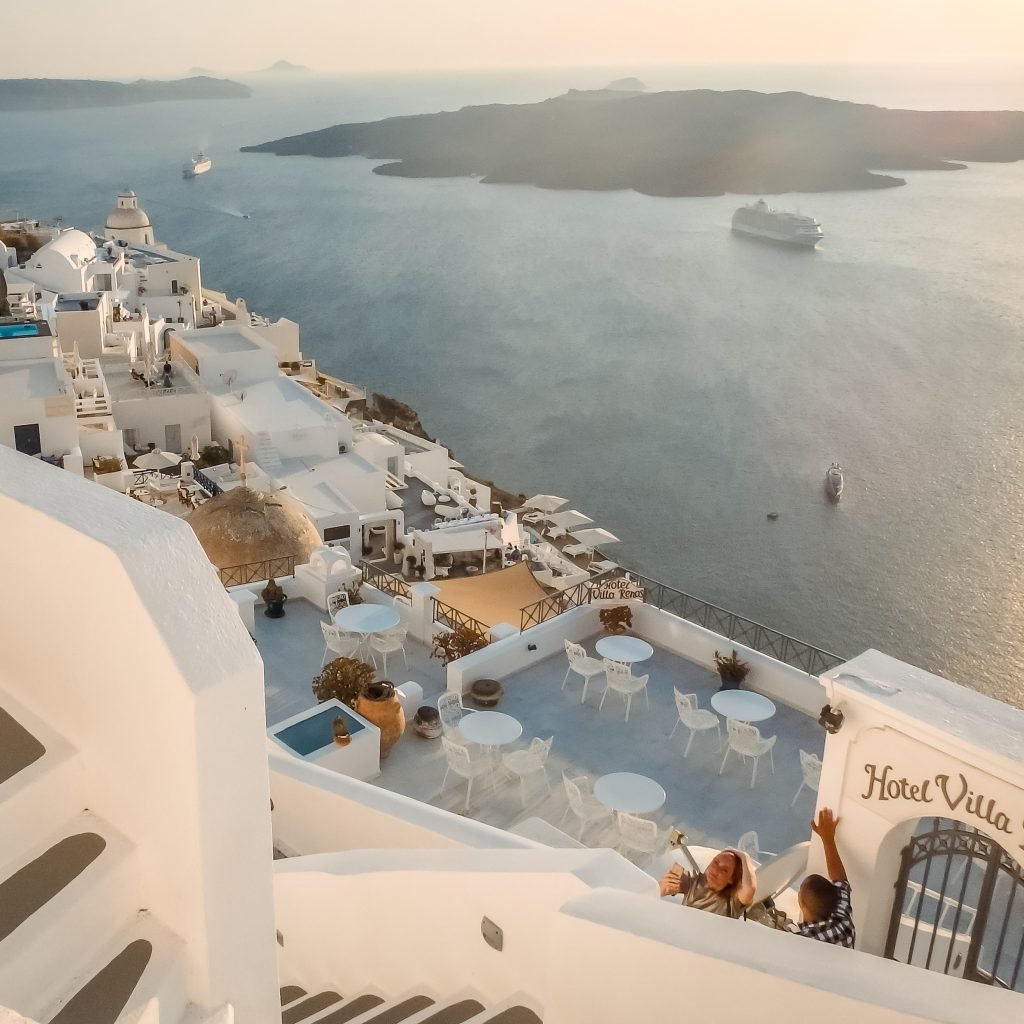 Greece Part III : A Trip To Santorini, Travel Tips And Reviews.